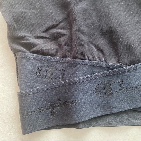 CHAMPION BIKER SHORTS & BRA - Picture 3 of 6